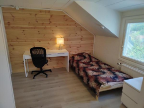 Private room with Kitchen, 15min To Helsinki city center by train
